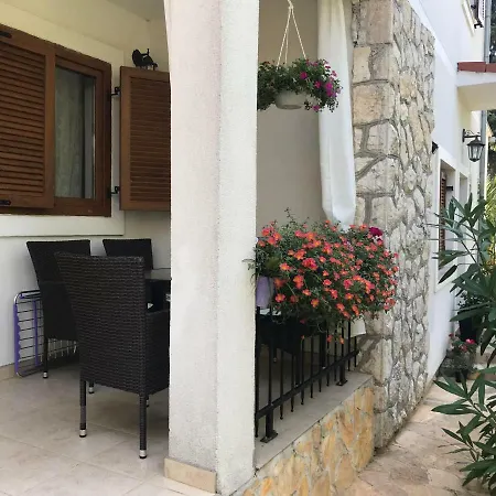 Apartment Zlataric Stari Grad (Hvar)